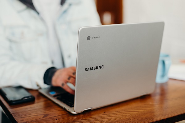 can Chromebooks get spyware
